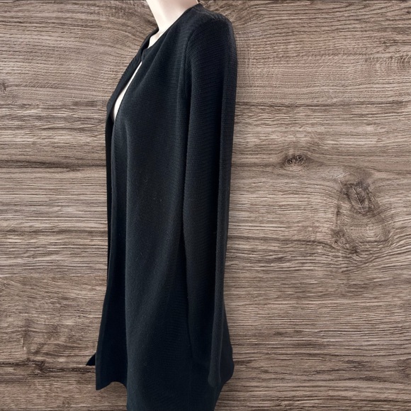 Talbots Textured Open-Front Cardigan Women’s Petite Medium Black Sweater - Picture 3 of 9